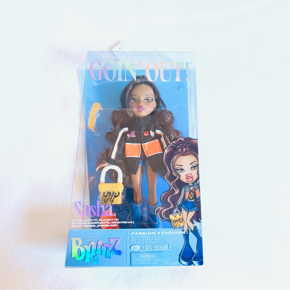 Bratz Goin’ Out! Sasha Fashion Doll New in Box